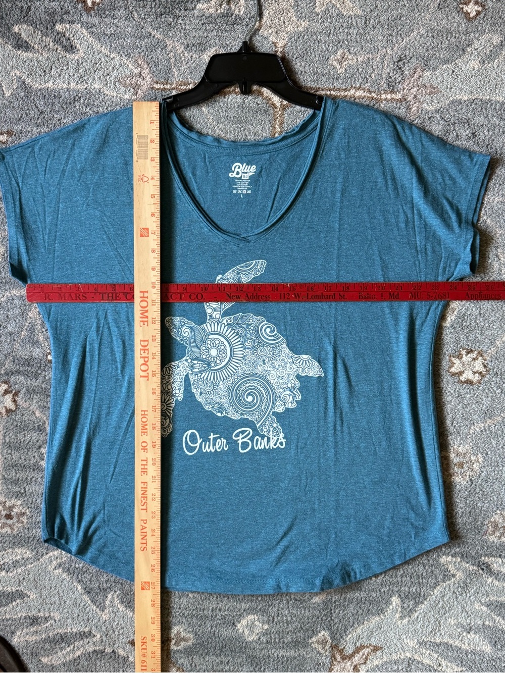Blue Turtle Graphic V-Neck Tee - Outer Banks - Picture 7 of 7